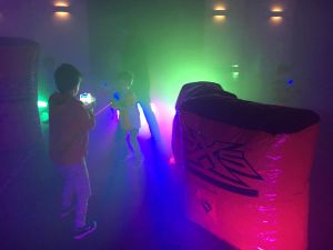 Laser Tag (Indoor) with Guns Shooting and Walls